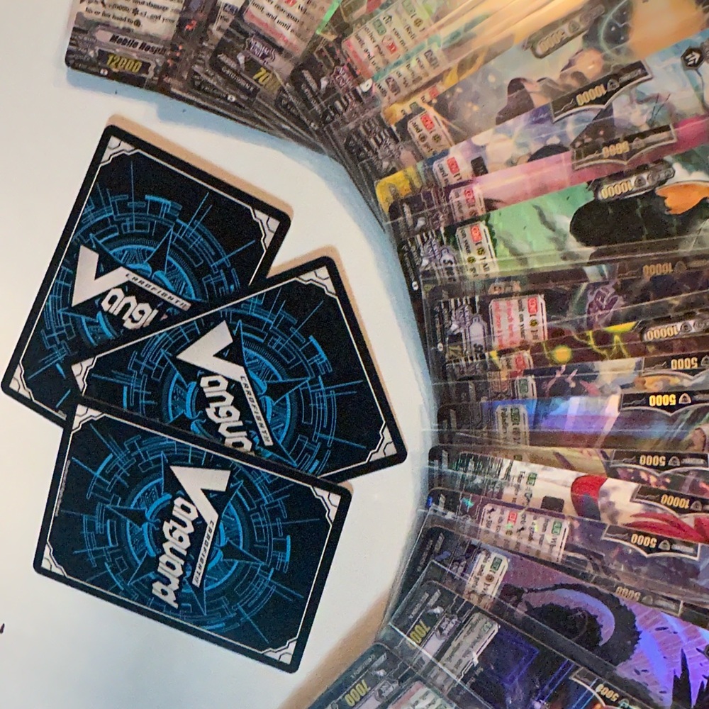 VANGAURD x50 Card Lot Random pull Rares Included - Picture 3 of 5